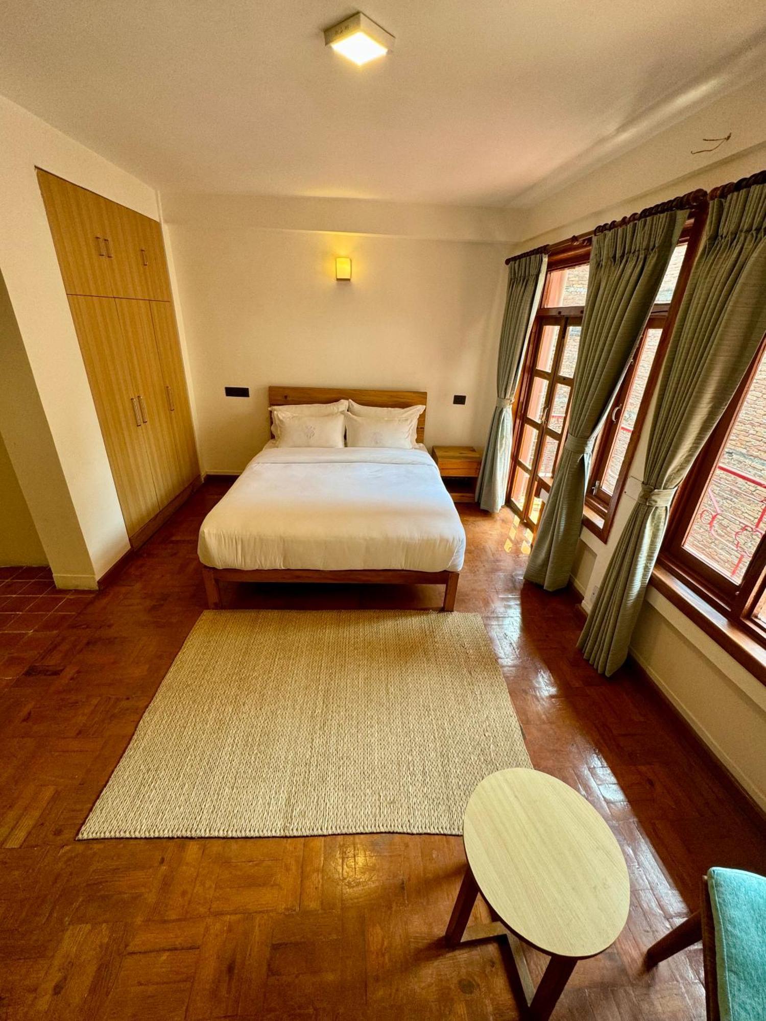 Karuna Hotel Patan Kathmandu Exteriör bild