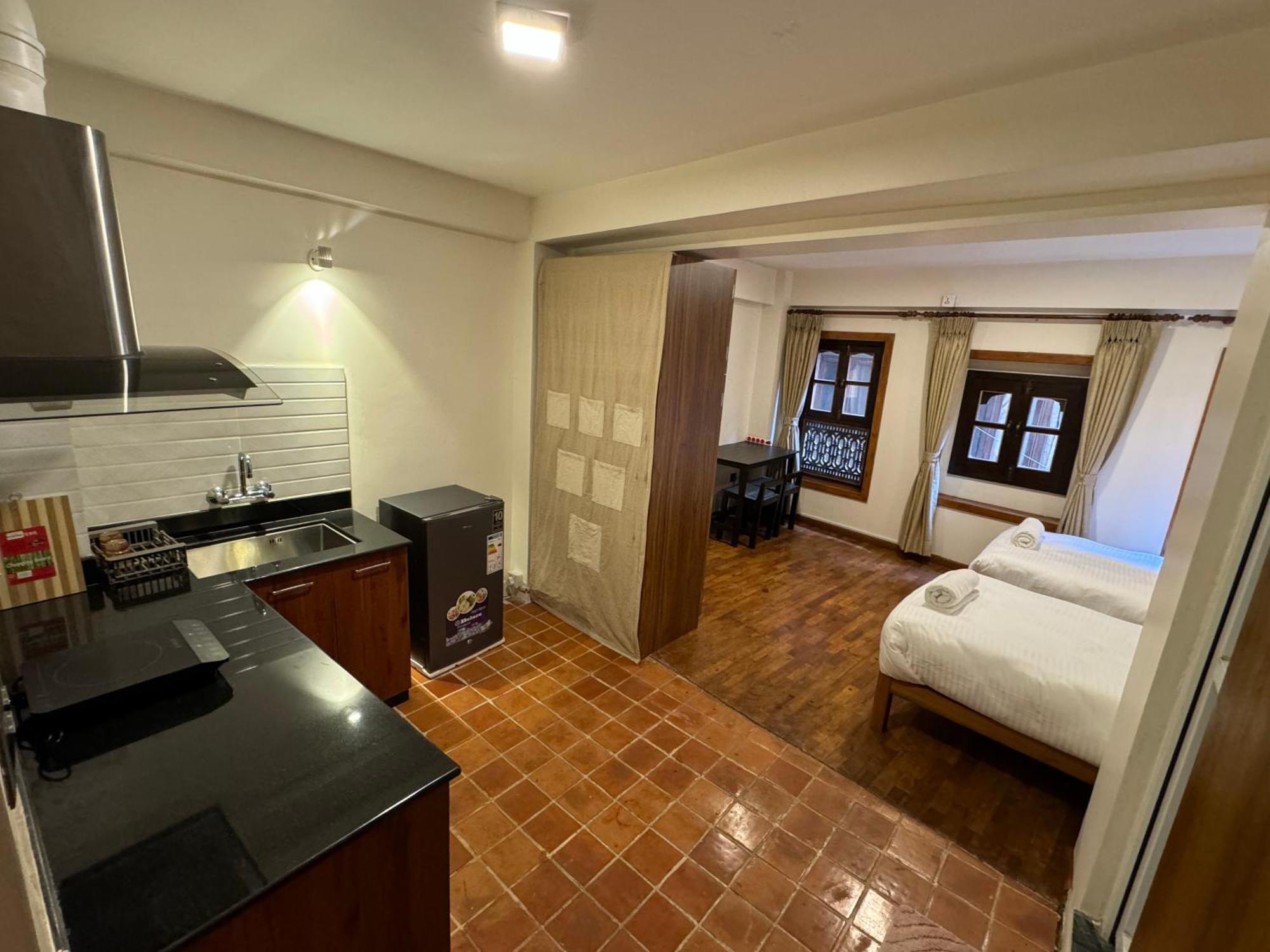 Karuna Hotel Patan Kathmandu Exteriör bild