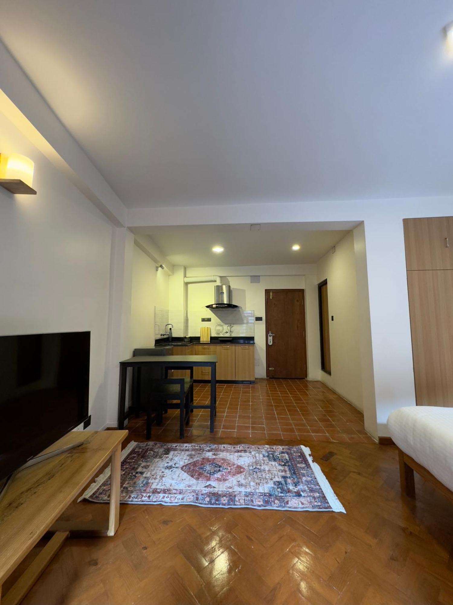 Karuna Hotel Patan Kathmandu Exteriör bild
