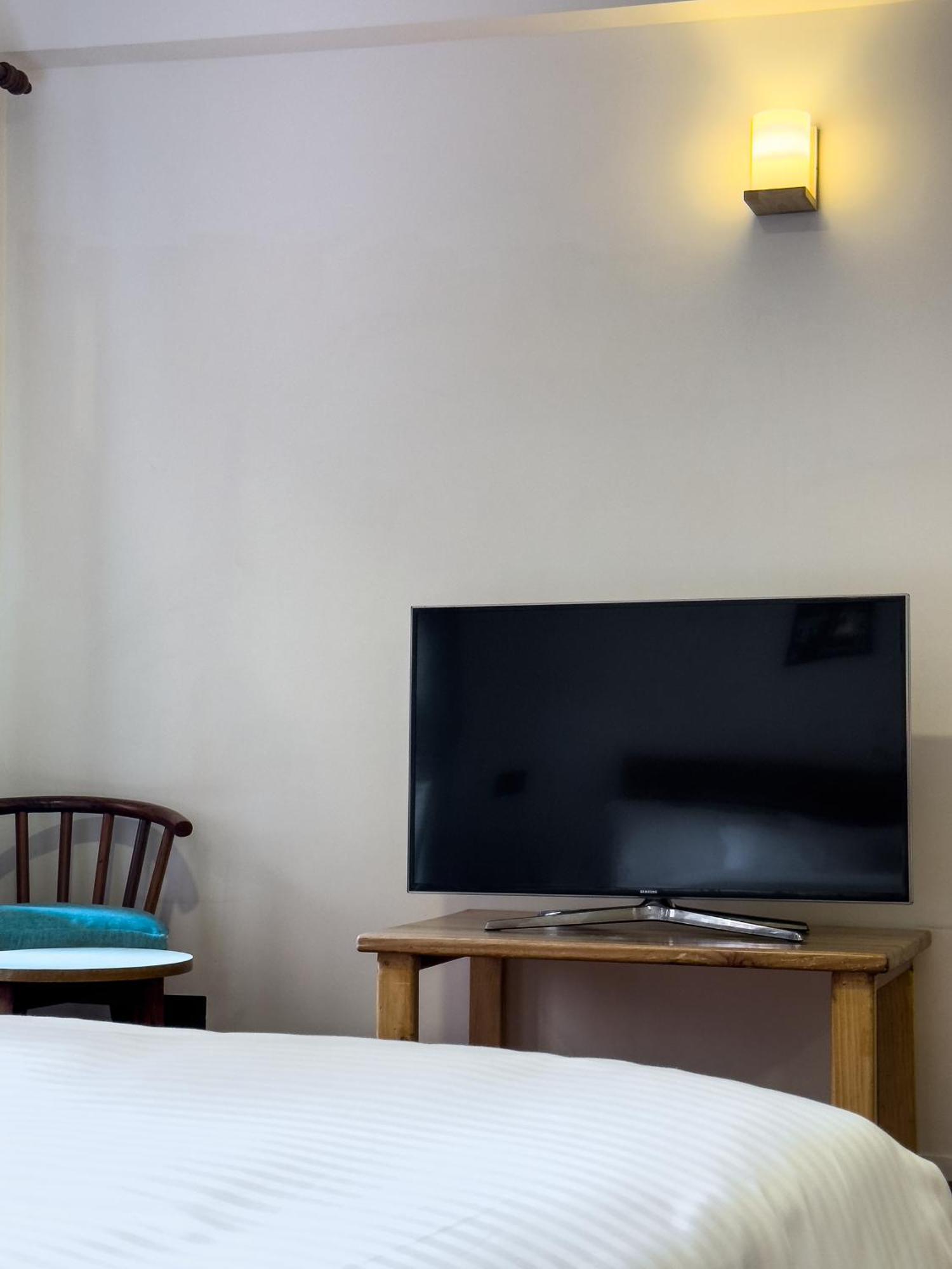 Karuna Hotel Patan Kathmandu Exteriör bild