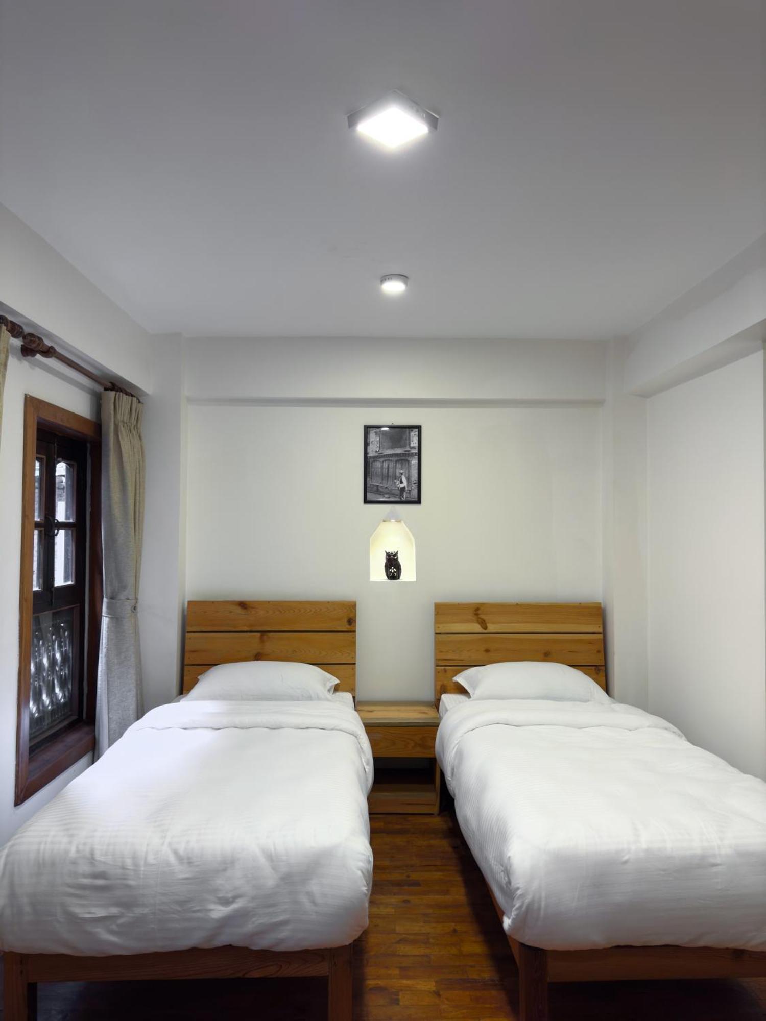 Karuna Hotel Patan Kathmandu Exteriör bild