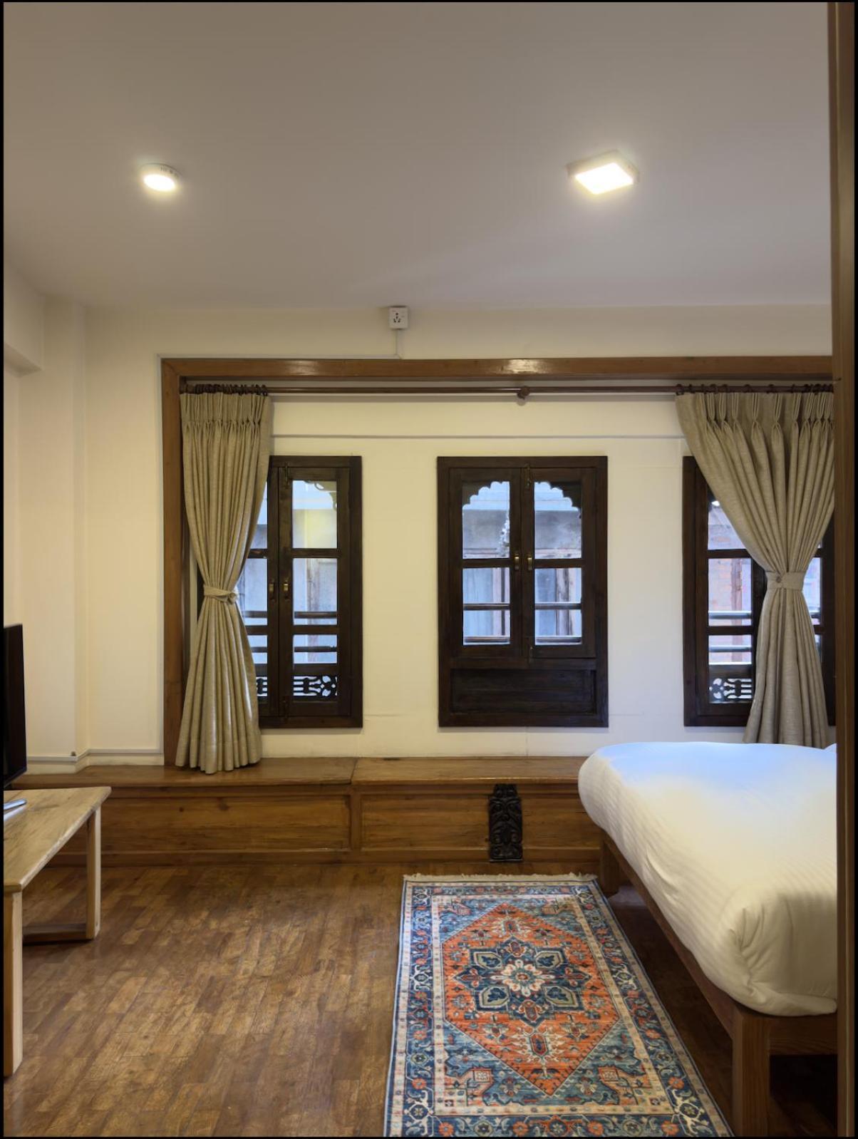 Karuna Hotel Patan Kathmandu Exteriör bild